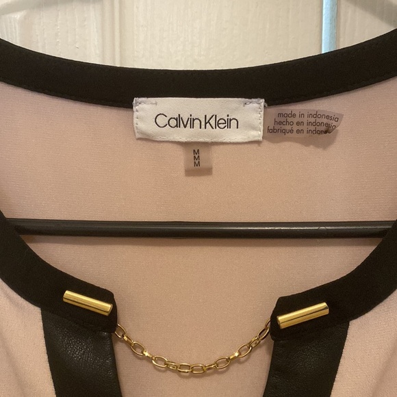 Calvin Klein blouse Medium - Picture 3 of 8